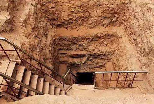 金字塔最高层未解之谜,神秘的金字塔一共有几层