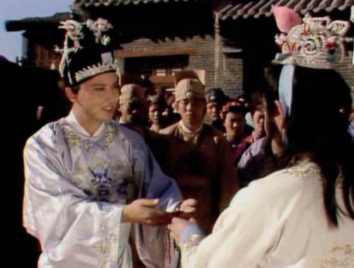 宝钗和钗黛合一,宝钗和黛玉之争