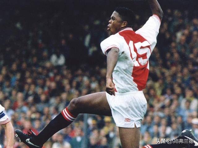 克鲁伊维特天下足球,142克鲁伊维特