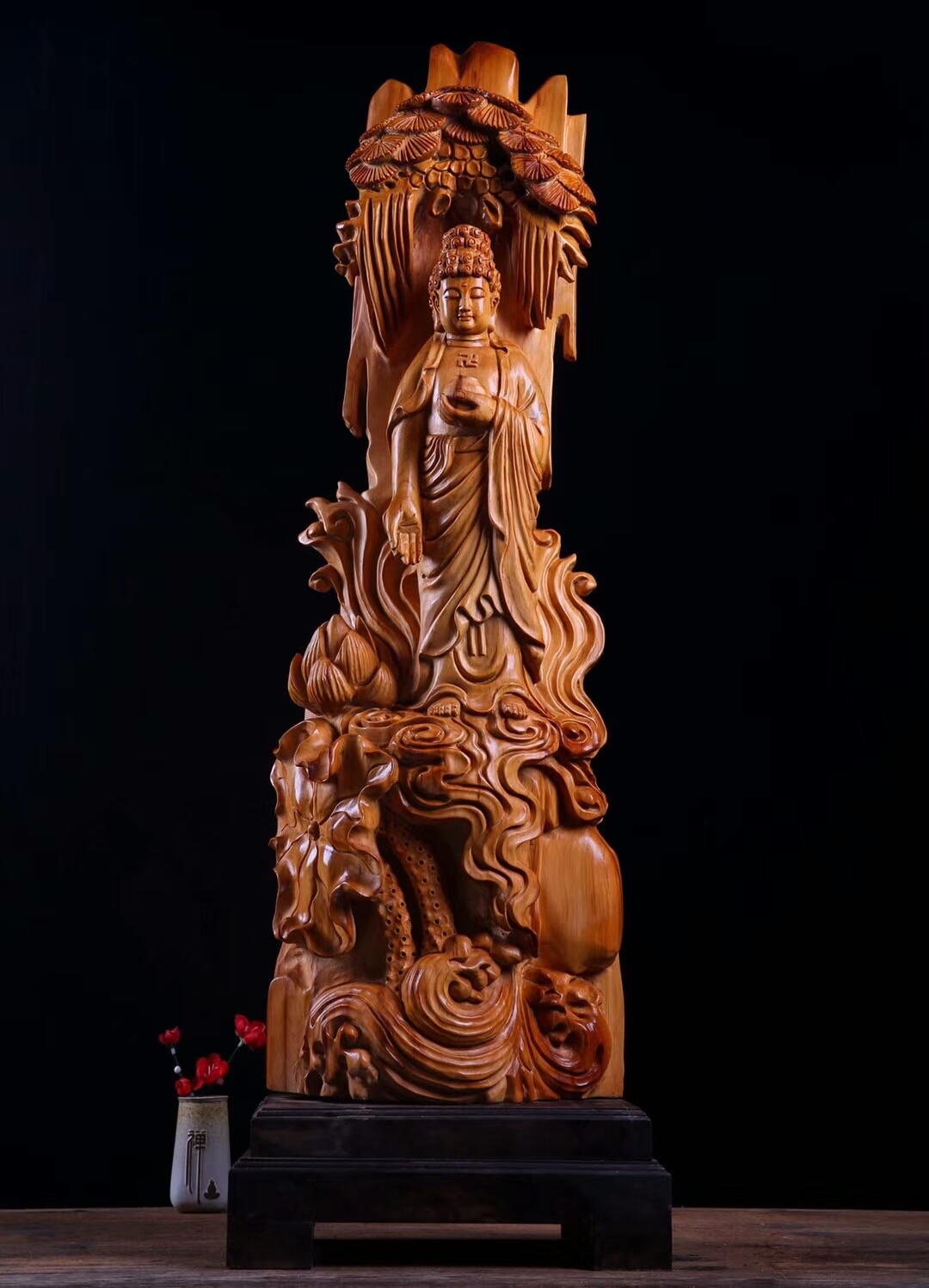 大木头雕刻过程图片欣赏,精雕木头纯手工