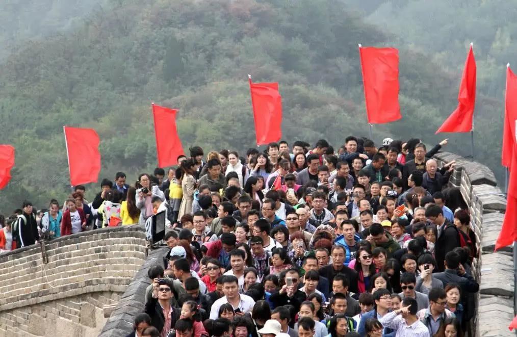 出去旅行不能捡石头有这一说法吗,8天假期适合去哪