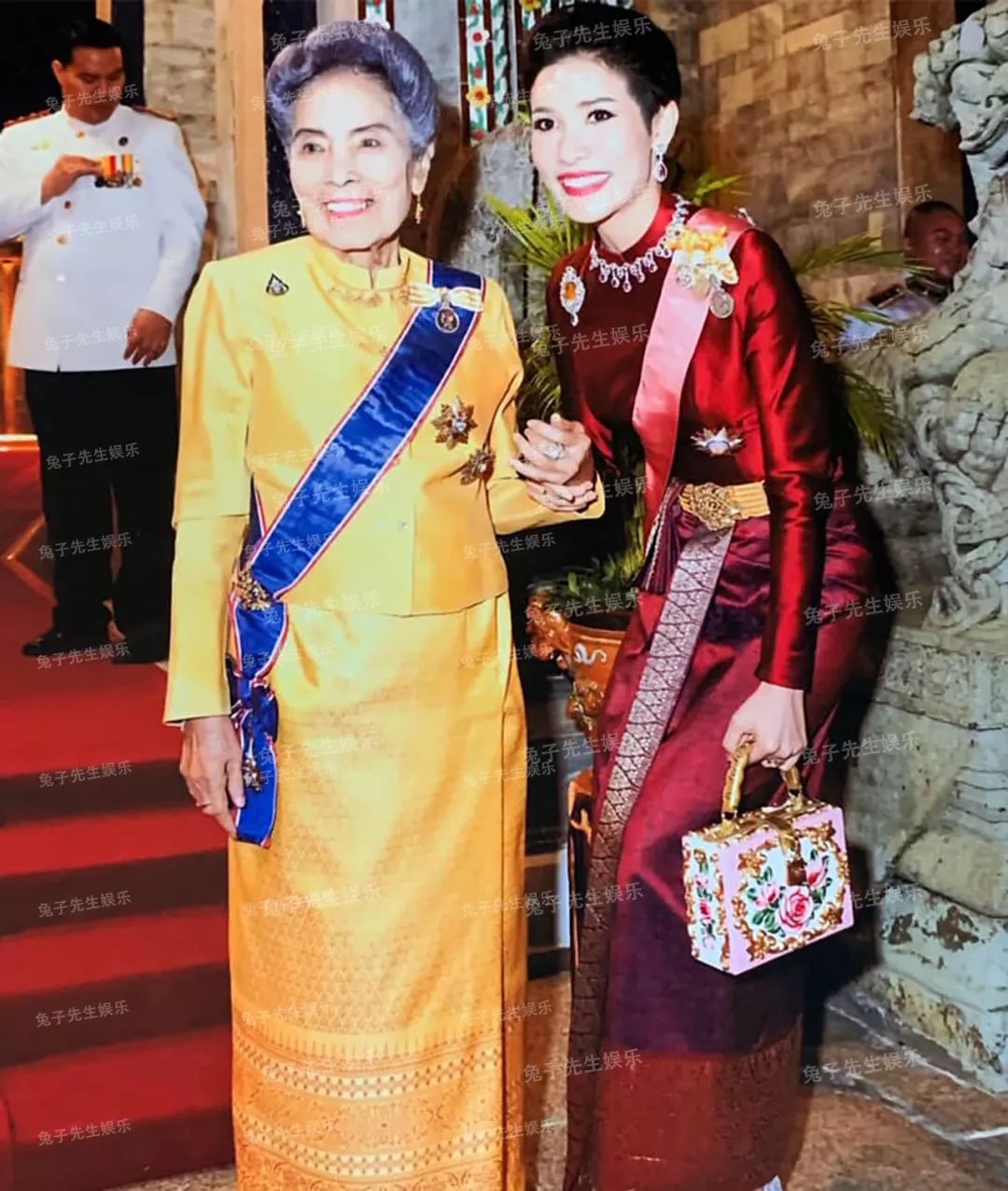 泰国公主皇后穿的高跟鞋,泰国公主60岁