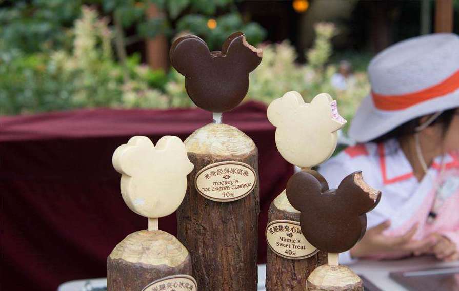 上海迪士尼酒店两天一夜攻略,上海迪士尼旅游攻略小礼品