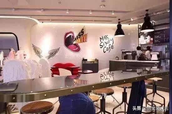 她在衰落时被温州大佬收购，如今竟逆袭成女装品牌前列？牛逼