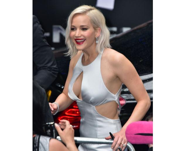 好莱坞女星黑客泄露视频,好莱坞女明星黑客泄密