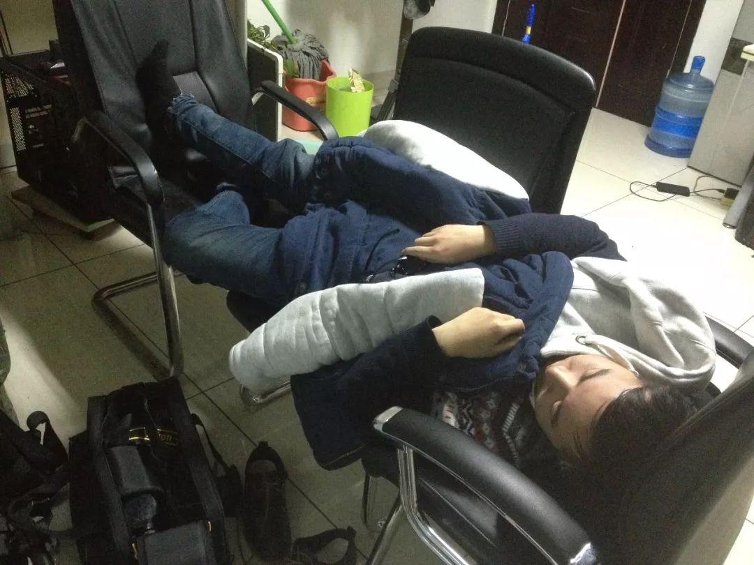 缺钱是击垮一个成年人的什么,缺钱正在成为90后夫妻的噩梦