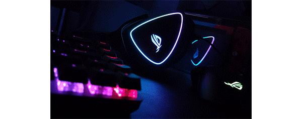 游戏宅的电脑桌面,游戏头戴式耳机rog棱镜s