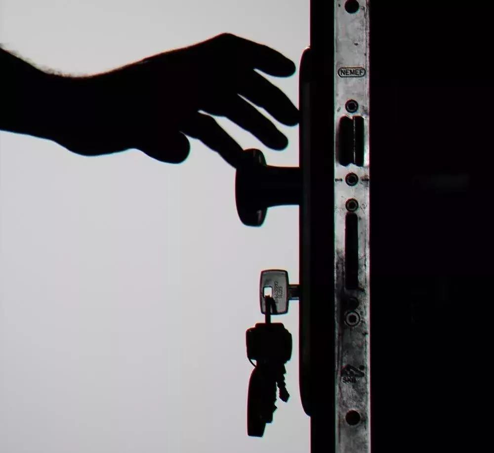 租房黑中介玩套路坑人,租房黑中介都有什么手段