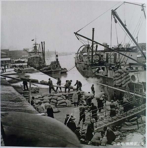 解放初期，中南部老城市成都与北方老城天津相比，谁更繁华呢？