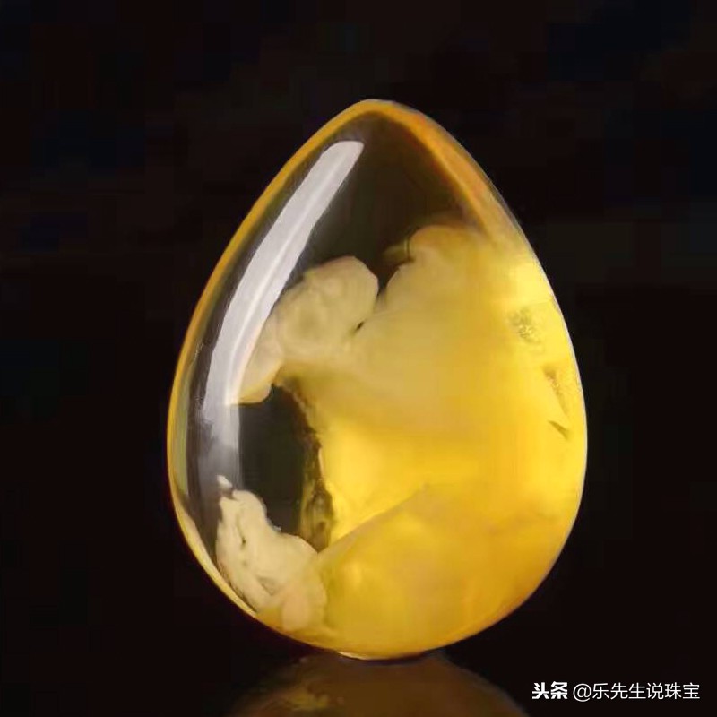 如何鉴别真假蜜蜡这方法简单有效,蜜蜡打紫光灯一定能鉴别真假吗