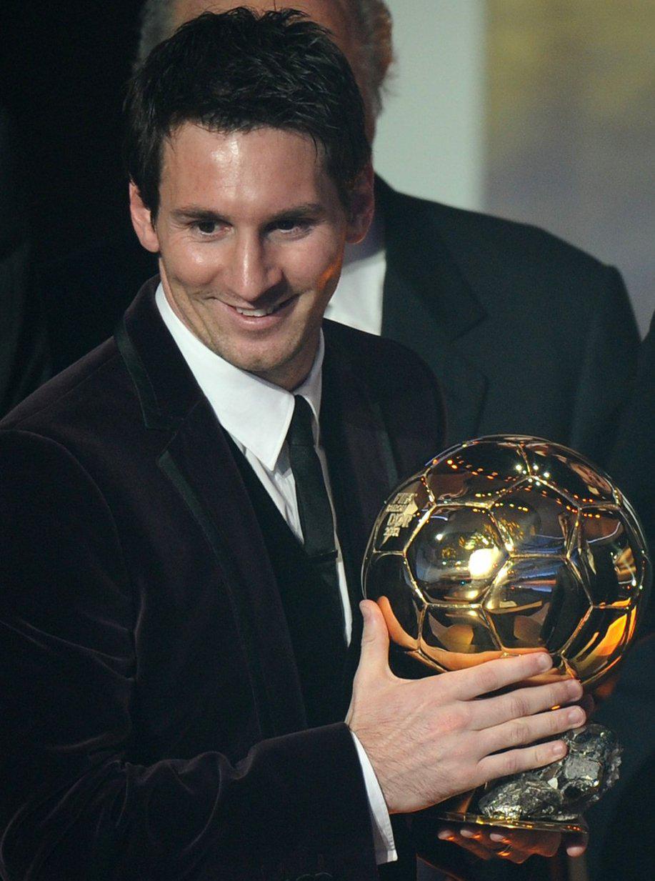 绝代双骄梅西c罗金球奖,绝代双骄梅西c罗齐聚世界杯决赛