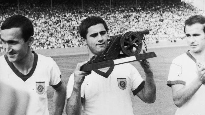 德国历史射手王穆勒,德国足坛传奇射手盖德穆勒