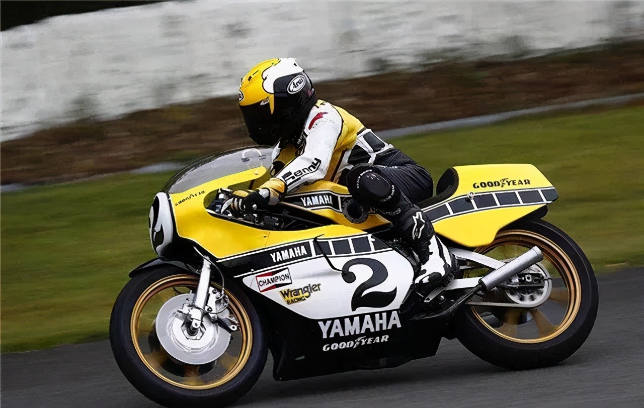 2020款顶配电喷雅马哈xjr1300,本田cb1300雅马哈xjr1300