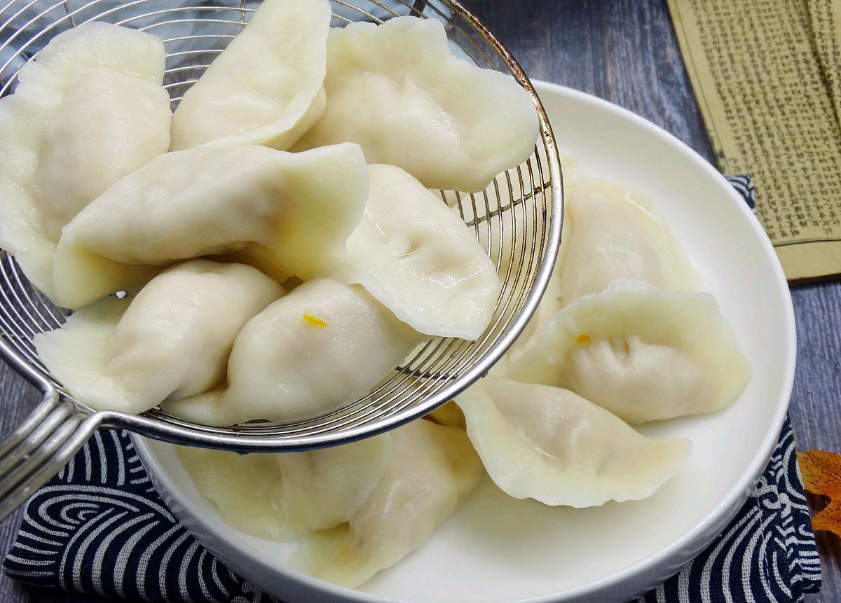教您做冻饺子不破皮不露馅的做法,冷冻饺子怎么煮不破皮煮多长时间