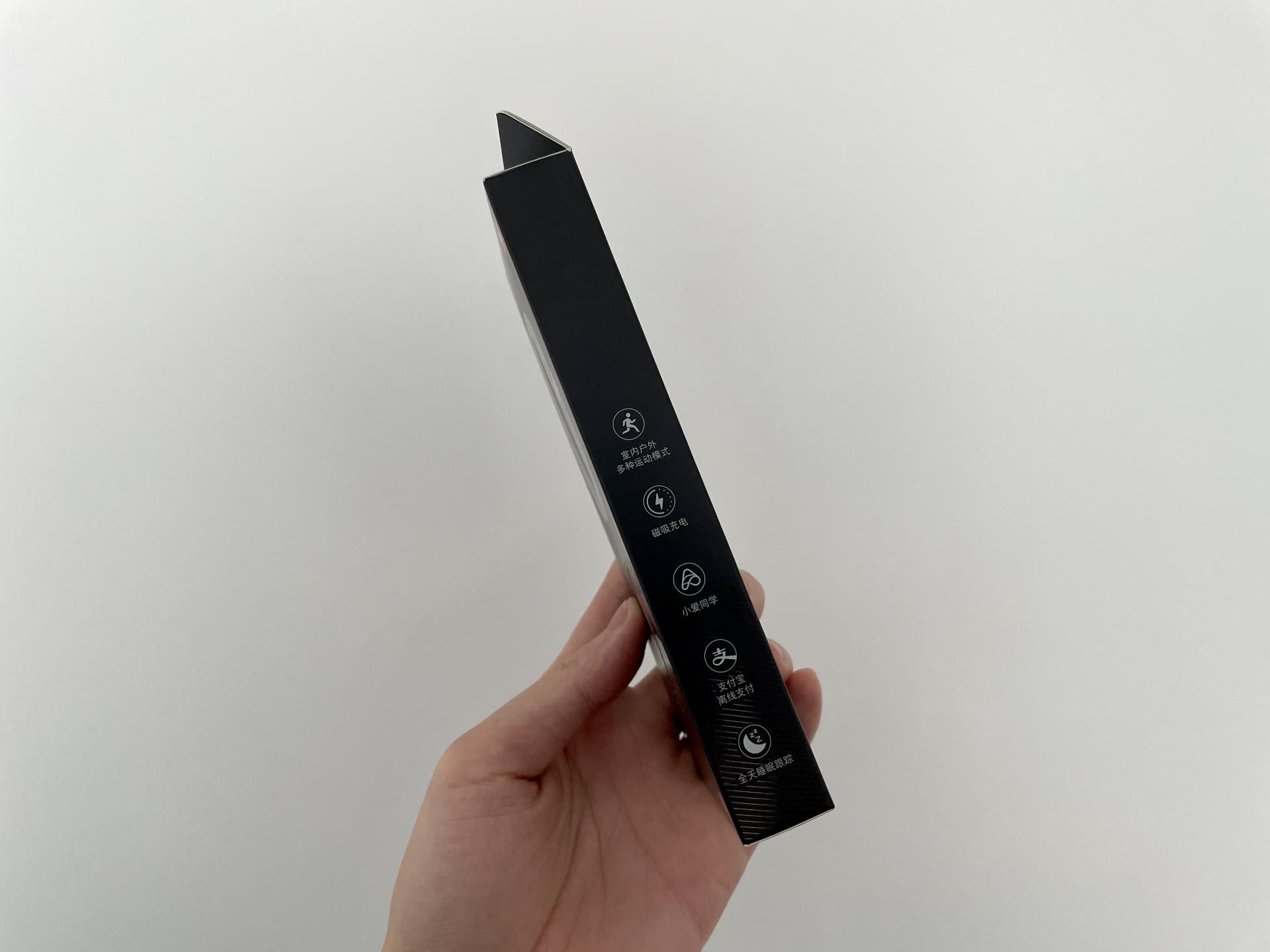 小米手环6测评有什么功能,redmiwatch2和小米手环6选哪个