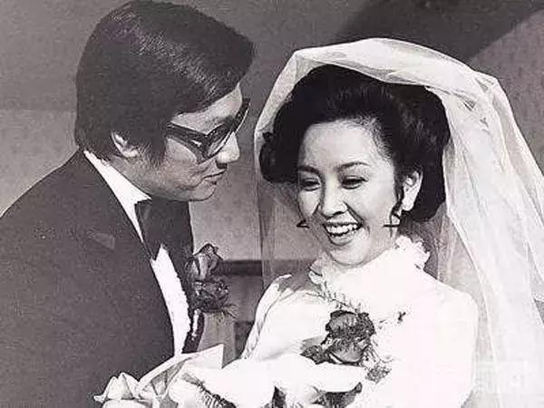 谢贤83岁专辑,谢贤82岁视频