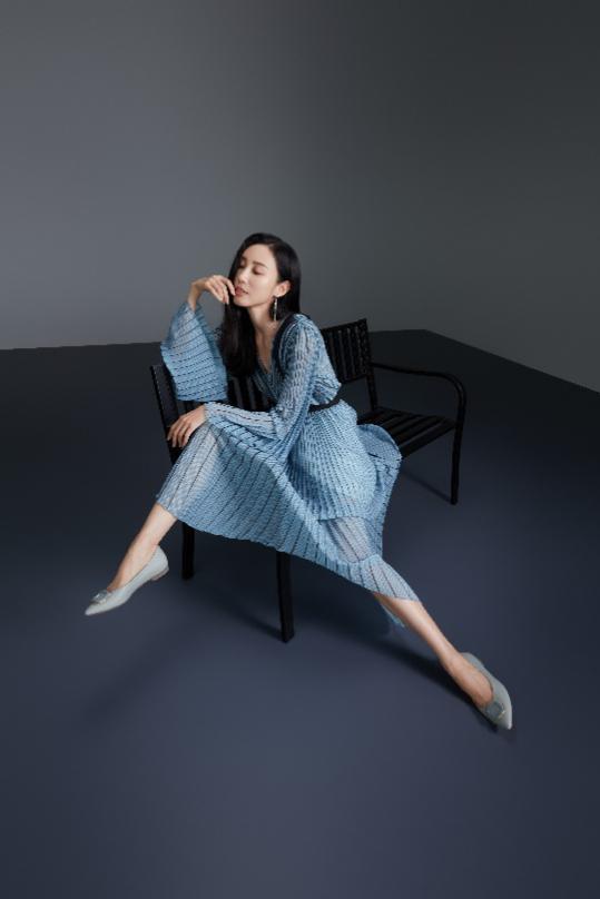 朱洁静百思图,百思图朱洁静