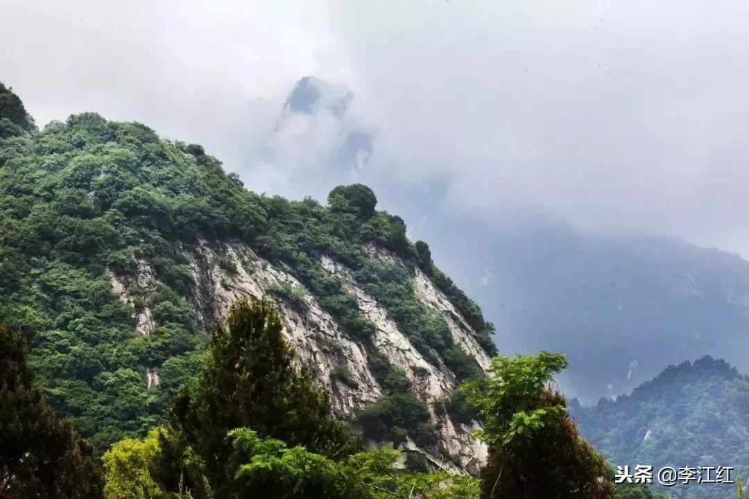 西安白鹿原滑雪场门票价格,西安高新区哪里有室内滑雪场