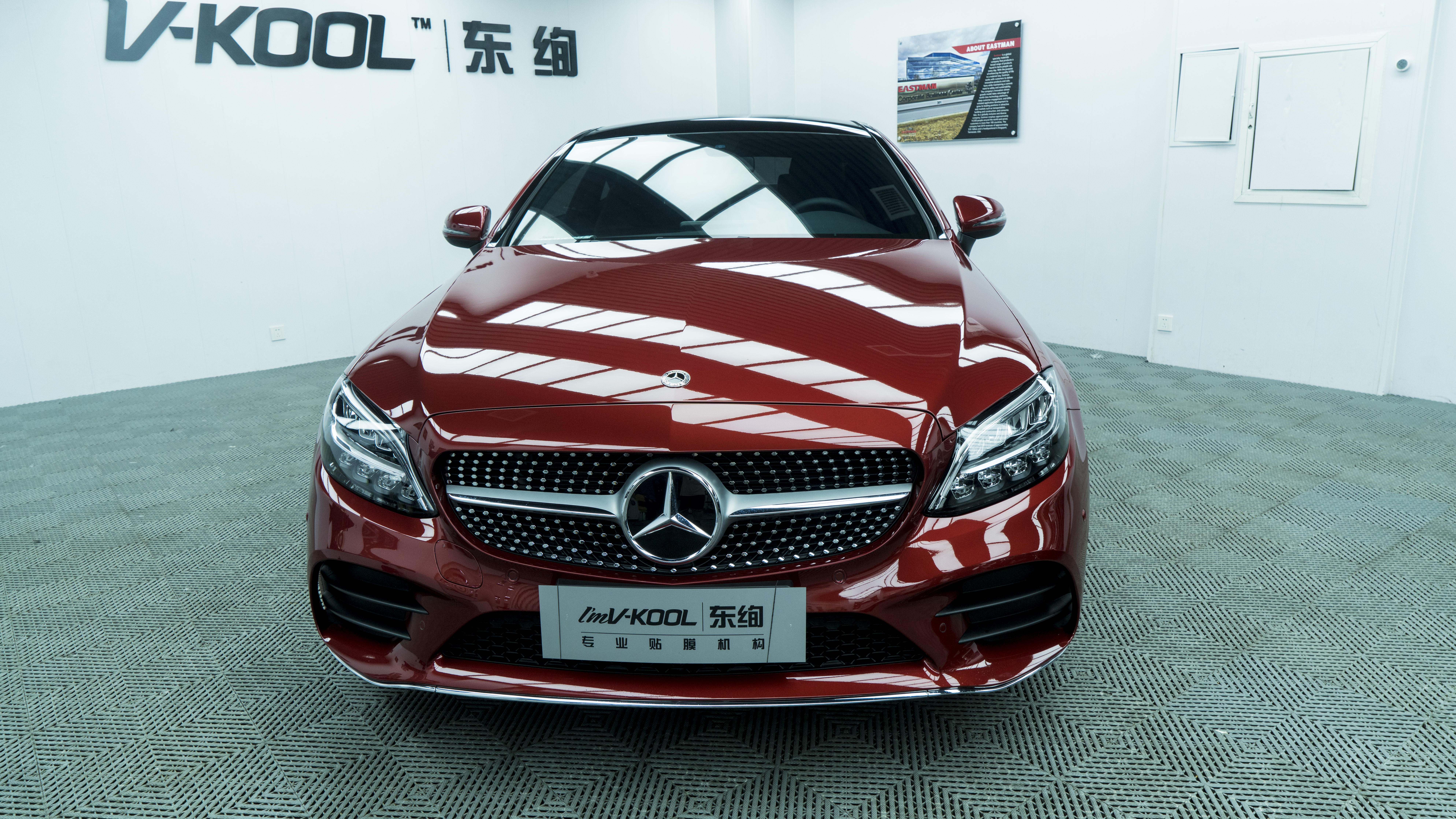 汽车玻璃贴膜一般多少钱,吉利汽车贴膜一般多少钱