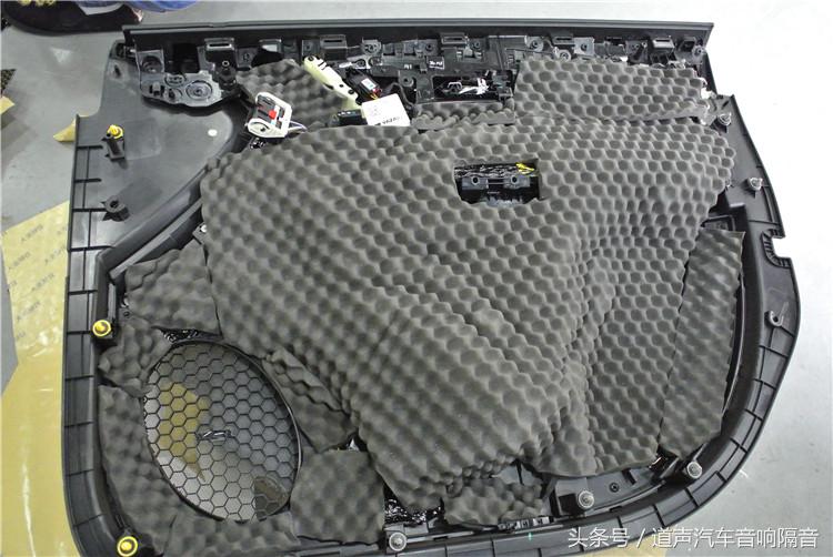 凯迪拉克xt5升玻璃异响,凯迪拉克xt5刹车刺耳噪音