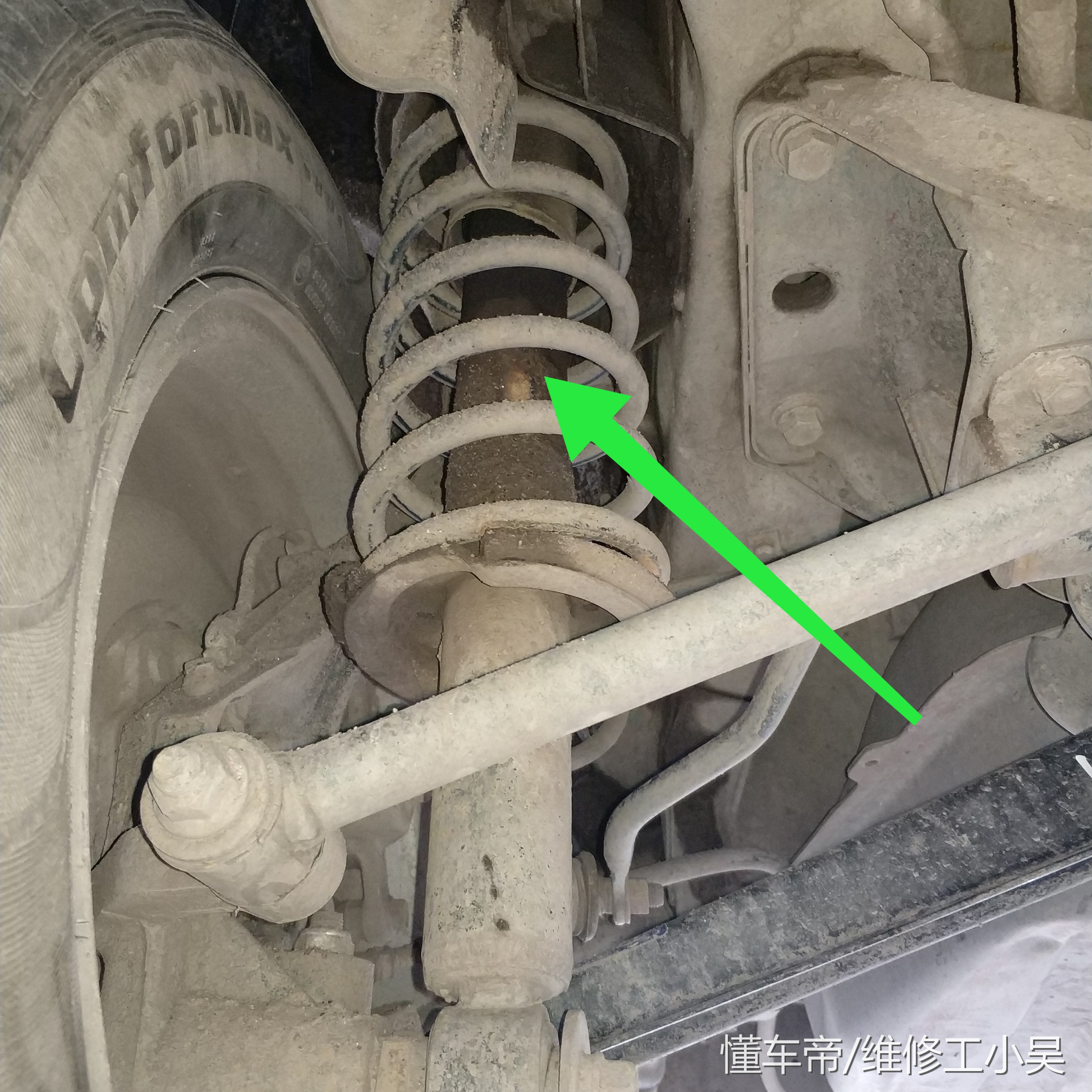 老款现代索纳塔高速过坑车尾摆动,06款索纳塔过坑车身晃动