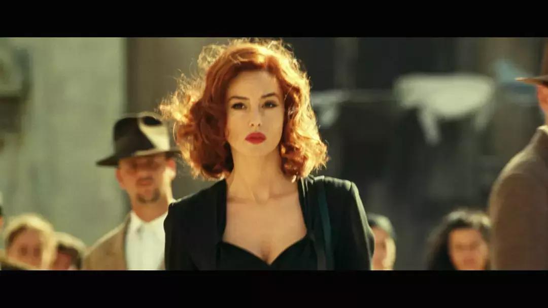 意大利“女神”莫妮卡·贝鲁奇，成名前曾做过12年的花瓶