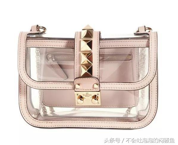 杨幂透明购物袋,花700块买包