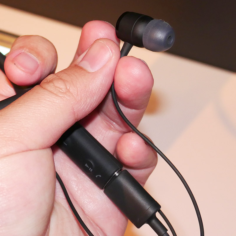 索尼xperia xz2 premium评测 (索尼xz2现在还值得入手吗)