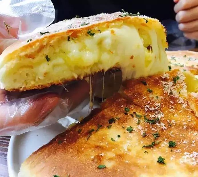 广州地铁8号线哪个站内有吃的,广州地铁8号线北延广州北站