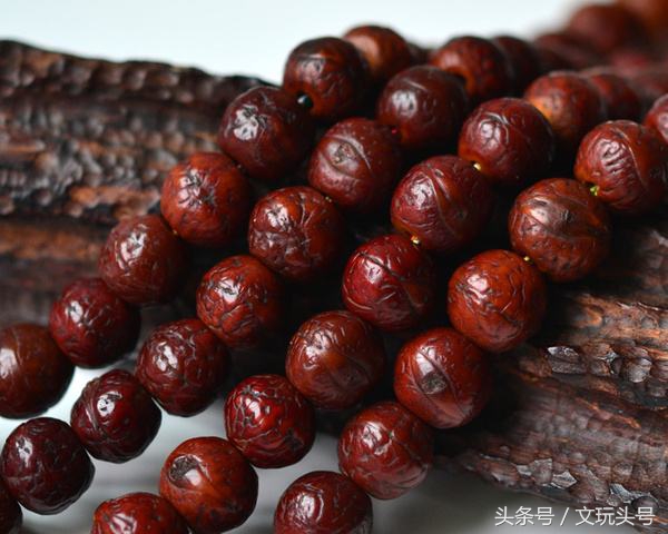 凤眼菩提漏眼了可以镶朱砂吗,凤眼菩提用什么胶水封漏眼