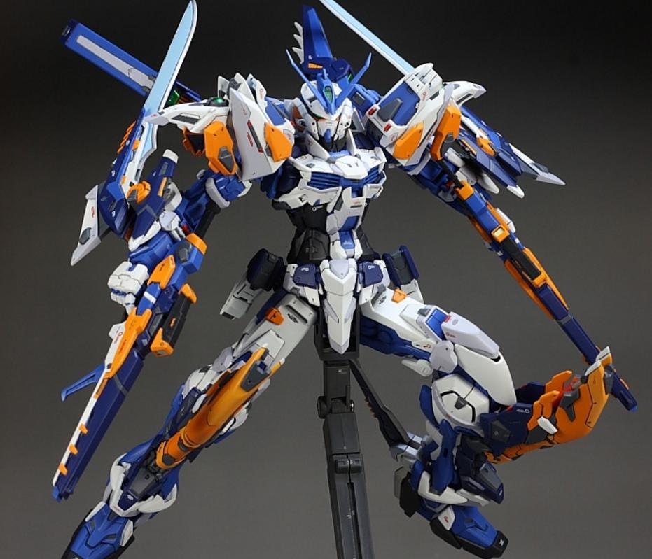 高达中那些出现在外传中颜值极高的机体——蓝色异端系列