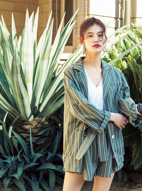 西装短裤怎么搭配上衣日系,日系春季西装