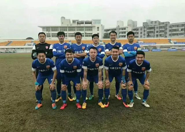 济南的你们，有多久没去省体看过球了？