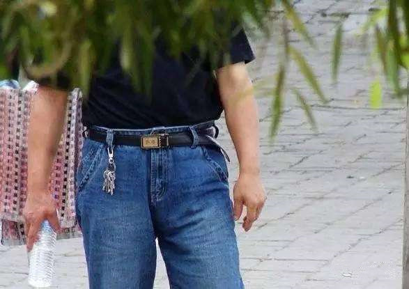 瀹嬭寽鍚屾閽ュ寵,瀹嬭寽鐨勯挜鍖欎覆