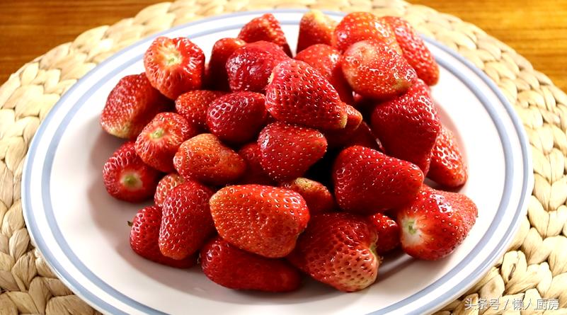 吃不完的草莓怎么做,吃不完的草莓怎么来做酱