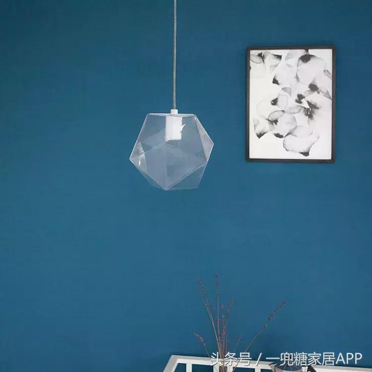 没有主灯无吊顶,不做吊顶也可有灯