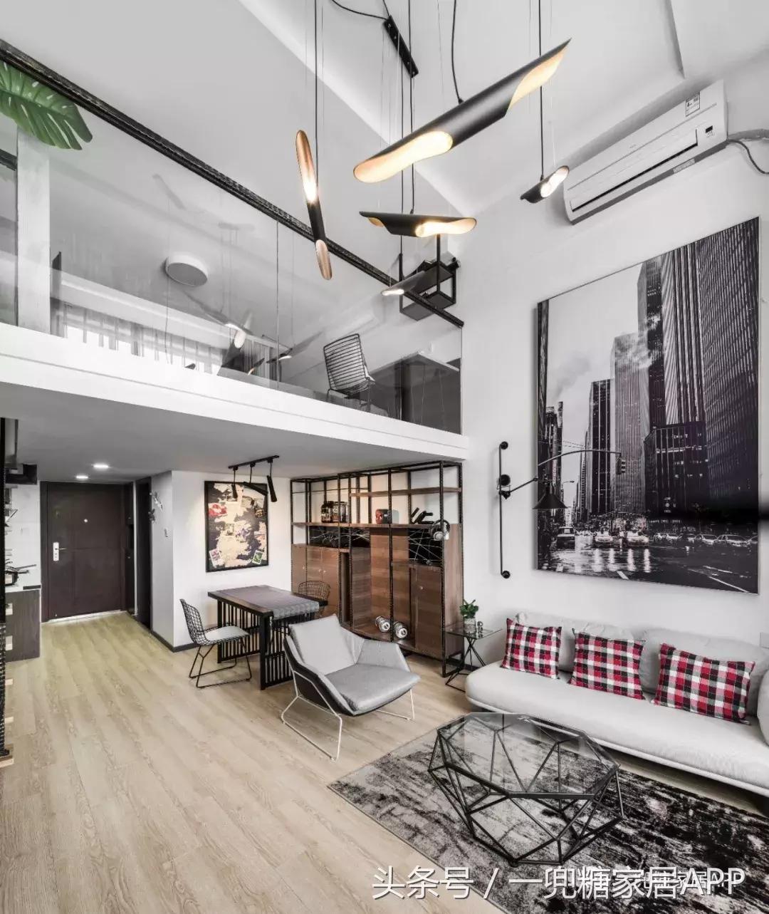 没有主灯无吊顶,不做吊顶也可有灯