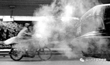 冷车尾气刺鼻的原因,汽车尾气很臭是什么原因