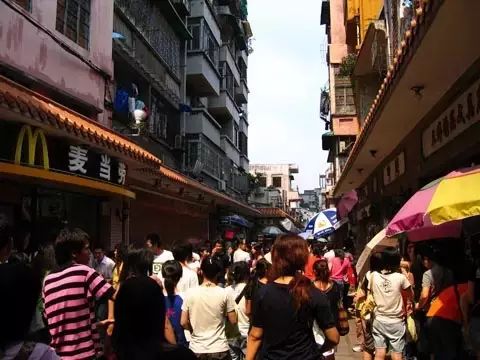 状元坊人多的时候,状元坊群雄逐鹿