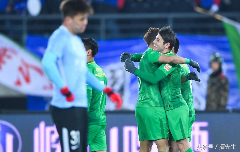 西媒体人评一方三连败：卡拉斯科他们孤军奋战中国球员配合困难