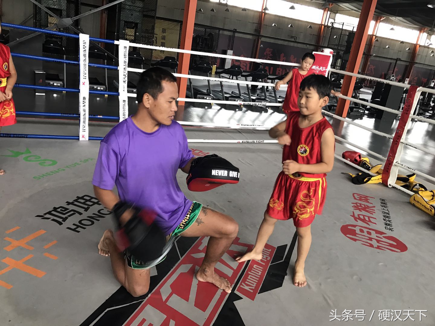 昆仑决青少年格斗,昆仑决健身训练营