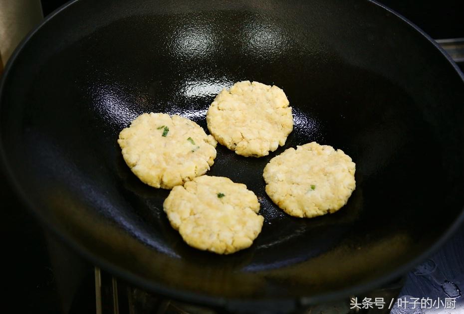 肚子疼、肚子胀，食疗偏方：巧做白萝卜，几块钱就搞定！