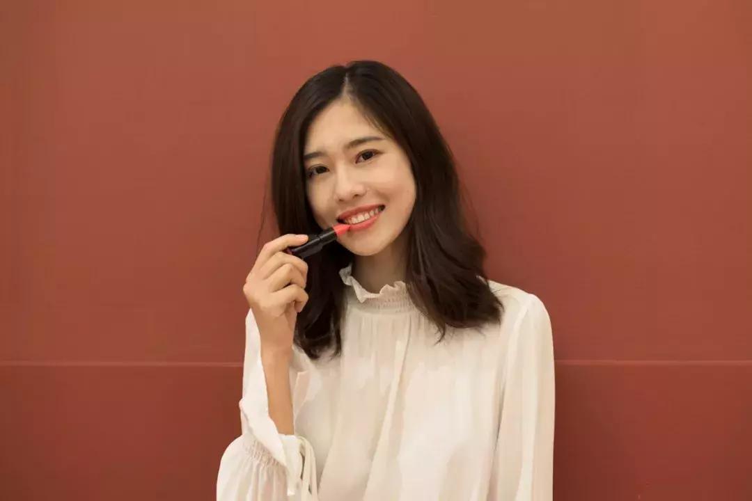 美妆好看的颜色,30块钱以下平价好用的口红或唇釉