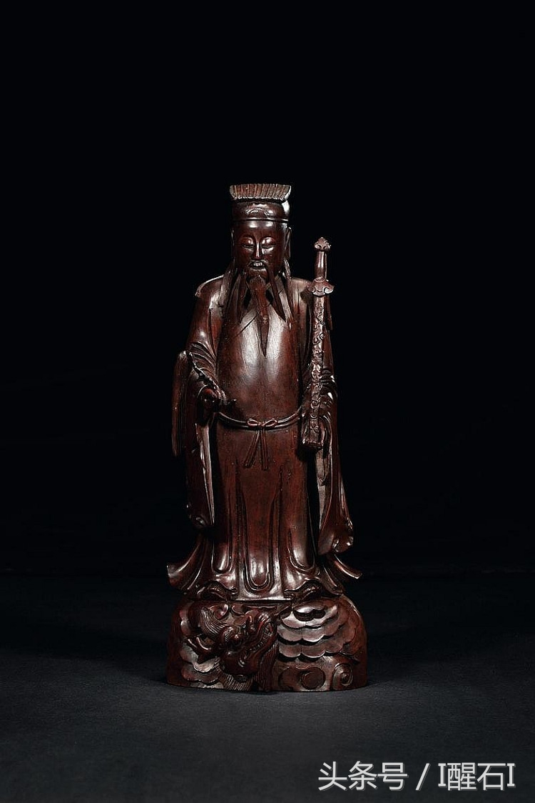 黄杨木雕上油好还是不上油,古代黄杨木雕