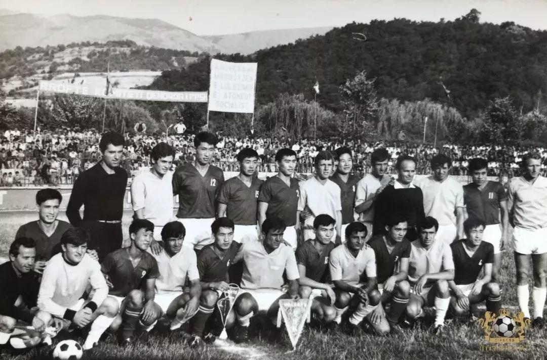 天津足坛双百颂李津春,津门足坛双百颂陈贵均