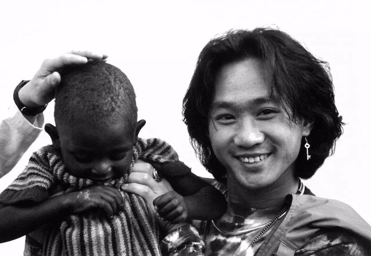 beyond黄家驹罕见图片,又是黄昏beyond黄家驹