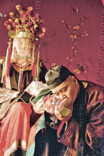 姑娘被嫌脚大,女生脚大被嘲笑怎么办