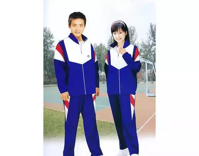 真人示范｜不是校服丑，是你不会穿