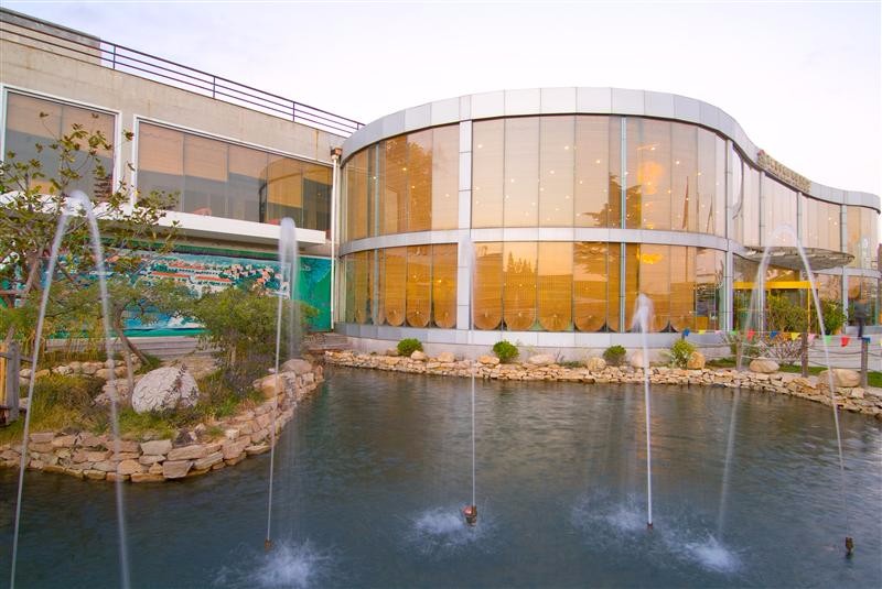 日本有哪些适合泡温泉的地方,山东两天一夜泡温泉旅游景点推荐