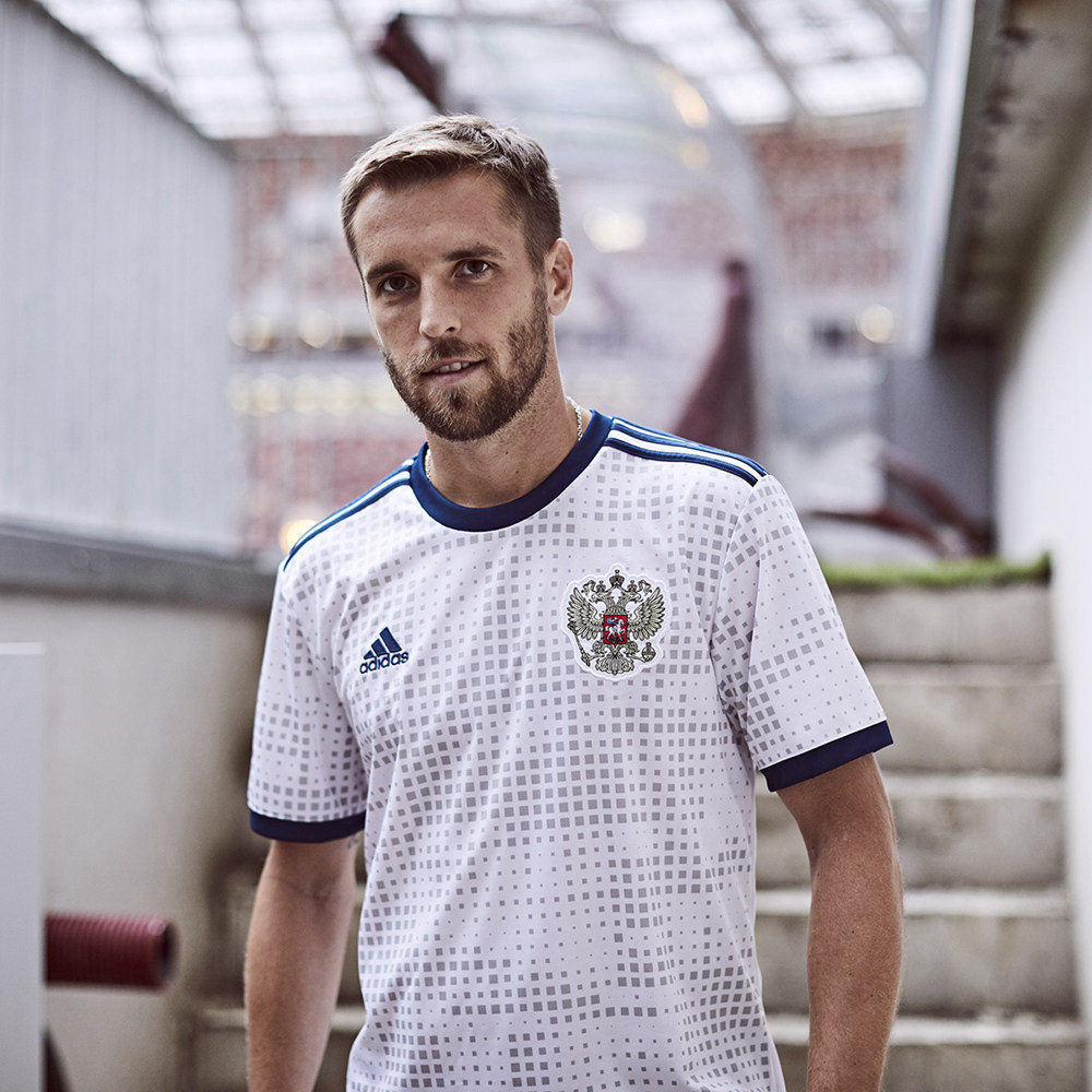 复古范儿+潮流范儿！这样的阿迪达斯世界杯球衣你还不满意？